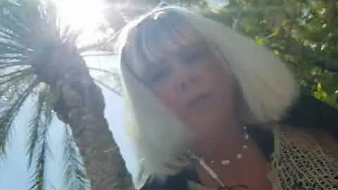 Lisa Mychols & Super 8 - Flying Close To The Sun (...