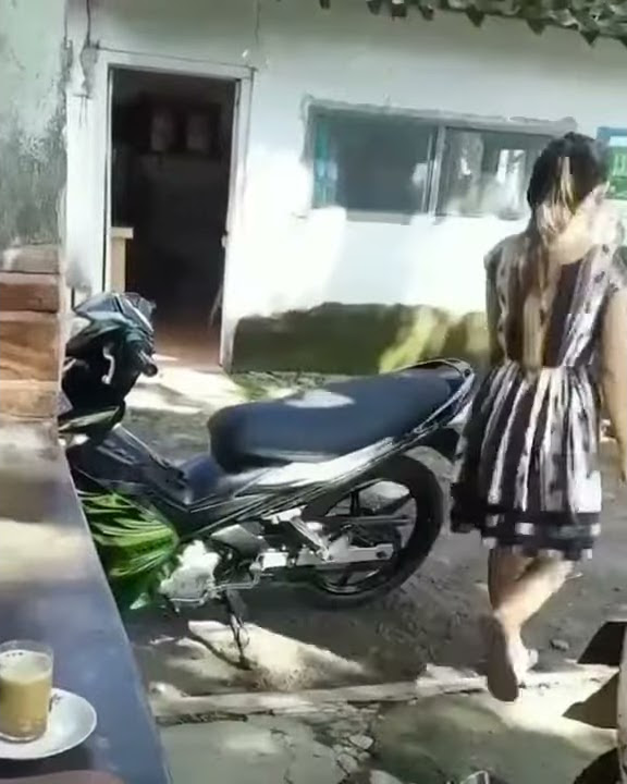 story wa lucu version- cewek kopi