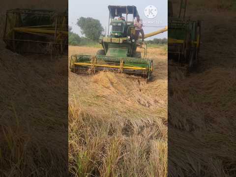 John Deere combine