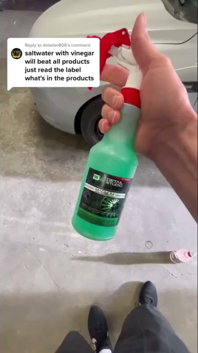 Vinegar and water is the only thing you need to clean 🤔 #autodetailing  #tirecleaner  #cardetailing