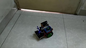 DEMO - Obstacle Avoiding Robot Using Arduino Uno and L293D Motor Driver Shield | Tech Nuttiez