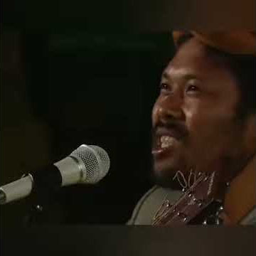 Puisi sangat menyentuh dan ndagel