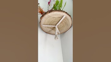 Make a macrame DIY shelf with wood slice #macrameshelf #macrametutorial