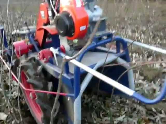 果樹苗掘り取り機.mpg - YouTube