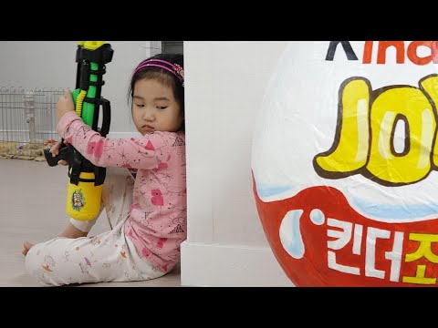 ¡Boram y el gigante Kinderjoy! Videos para niños