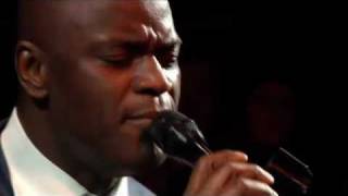Ola Onabule, How Live At The Altes Pfandhaus, Cologne
