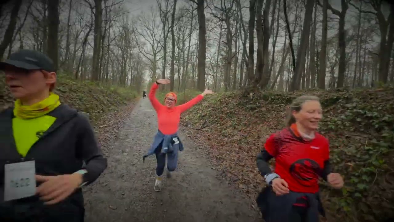 La joëlette du rire embarque " Apolline & Lysandre" au Jogging des Strineux 05.01.2025