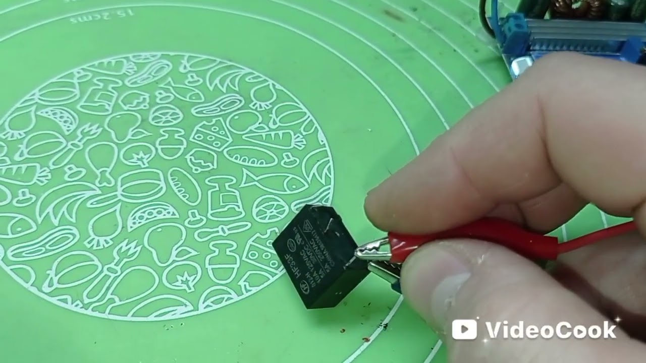 Арістон Уно не вмикається. Перегрівається. Кнопки не роблять. Ремонт плат