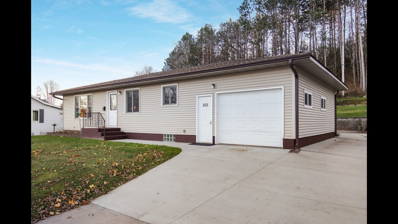 505 Maple Street Glenwood City, WI | ColdwellBankerHomes.com