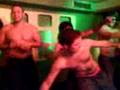 Striptease beim Karaoke in der Freiburg Bar