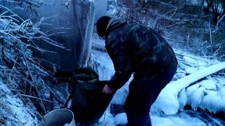 Проверка объёма шведского армейского рюкзака.
