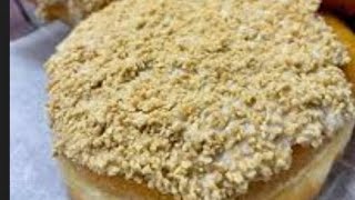 APPLE CRUMB DONUT REVIEW @Dunkin-Donuts #review #apple #birthday #sweet #dunkindonuts #donuts#pie