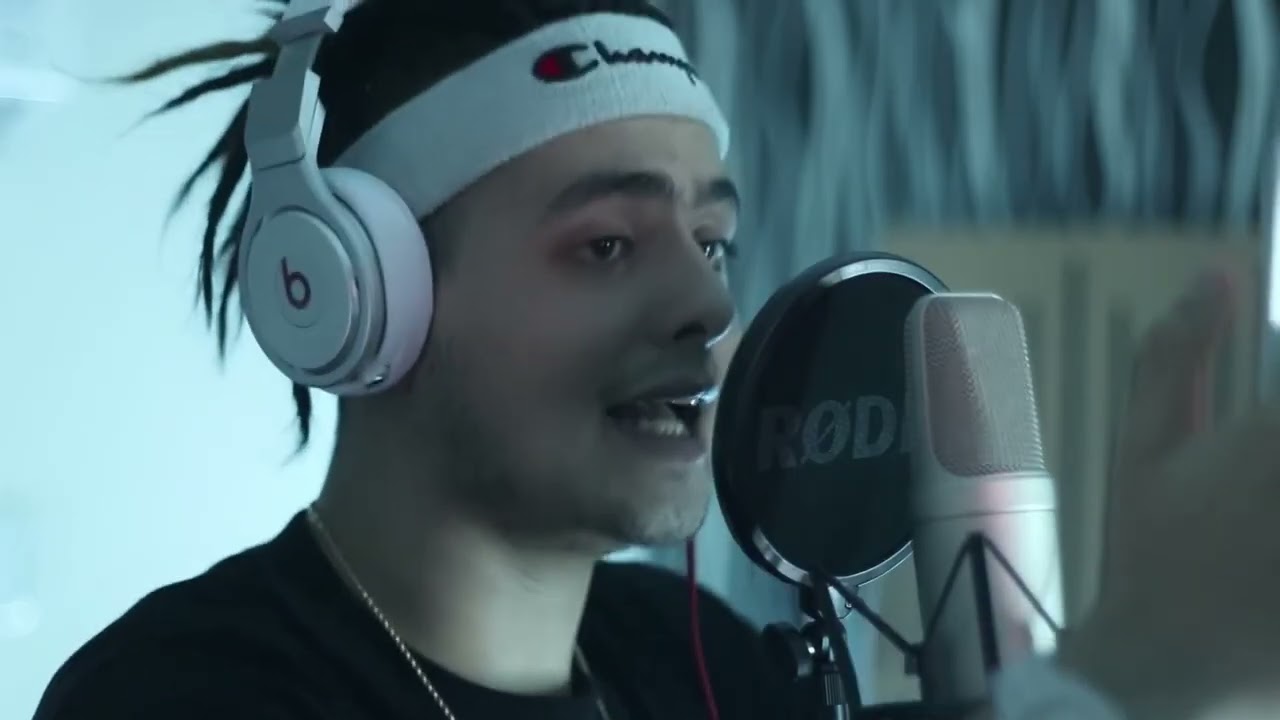 Guarda DREFQUILA BZRP Music Sessions 7 su YouTube Guarda DREFQUILA BZRP Music Sessions 7 su YouTube