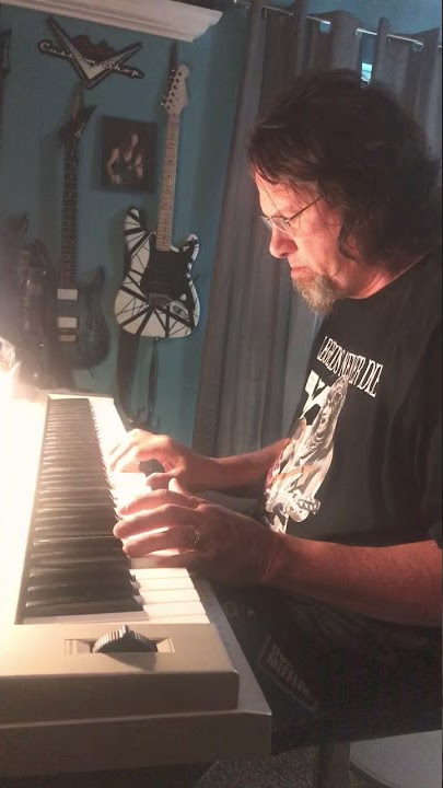 Love comes walking in by Eddie Van Halen. 15sec of the intro #shorts #vanhalen