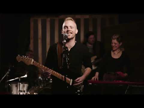 Matthew Curry - Rum Stumblin' (Official Music Video)