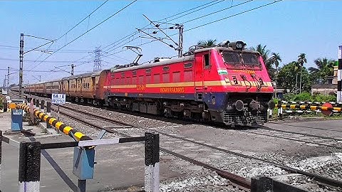 Furious Mode Red Beast WAP-4 Locomotive Pulled Malda Town-Howrah Intercity Express between Railgate