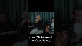 Cover Tiara Suaranya Renyah Banget shorts