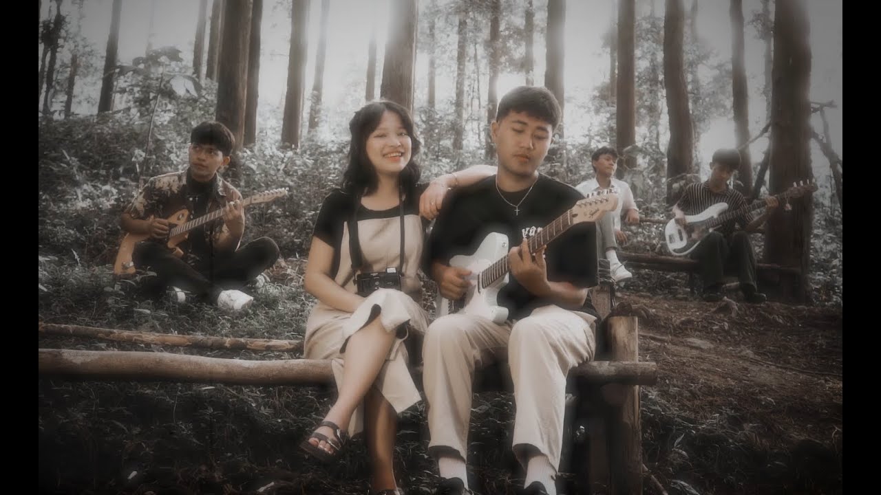 YouTubeでTHE RADIO - HELLAI LUNGRUN (OFFICIAL)を視聴