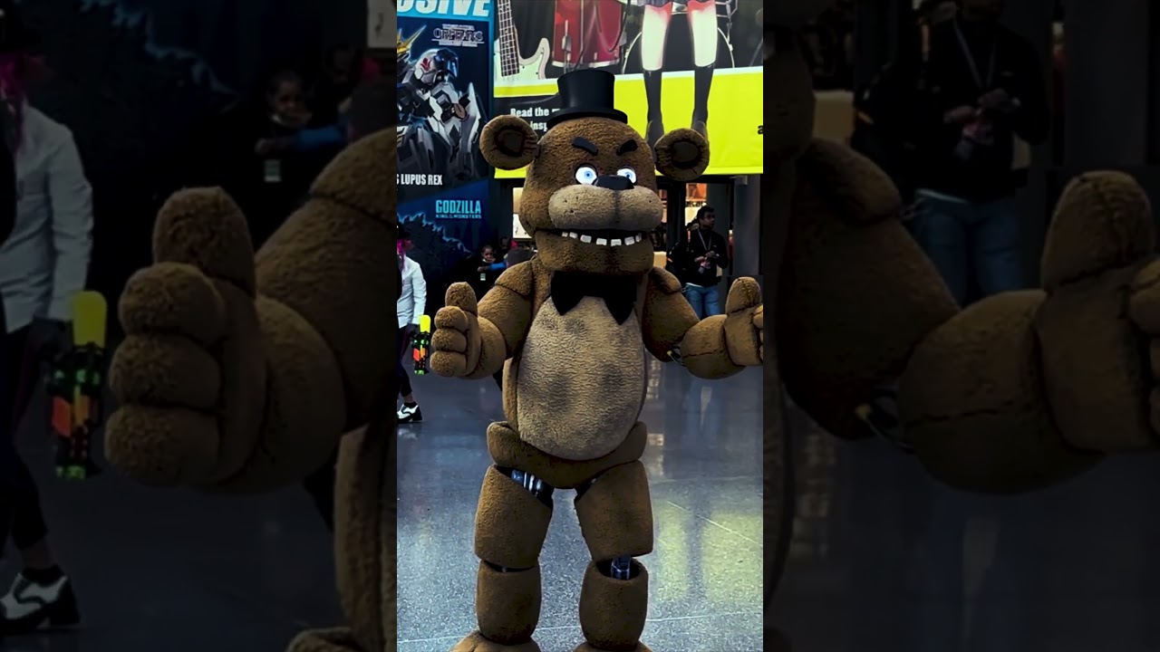 Pro shippers are scary 😟 #FNAF #FNAFCosplay #Nightmare #Cosplay #Nigh