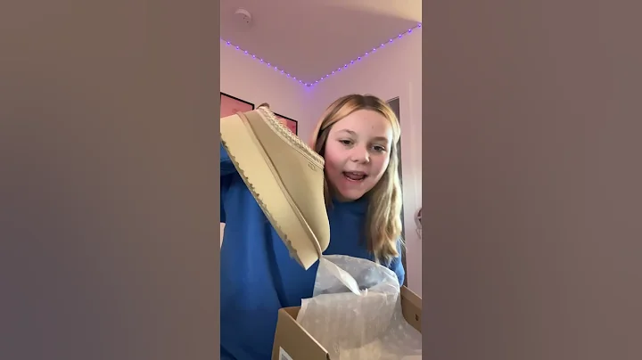 unbox my new shoes with me!💗#unbox#haul#uggs##love
