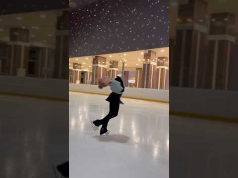 Как Новый год встретишь, так его и проведешь 😉 #figureskating #sports #лебедевамирослава