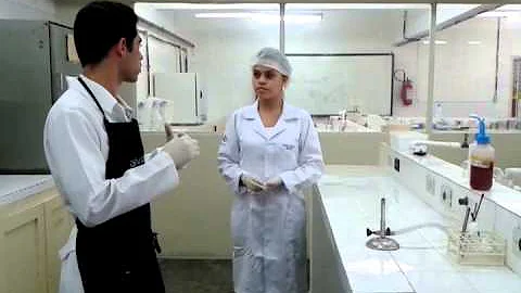 Como se faz a limpeza de um laboratório?