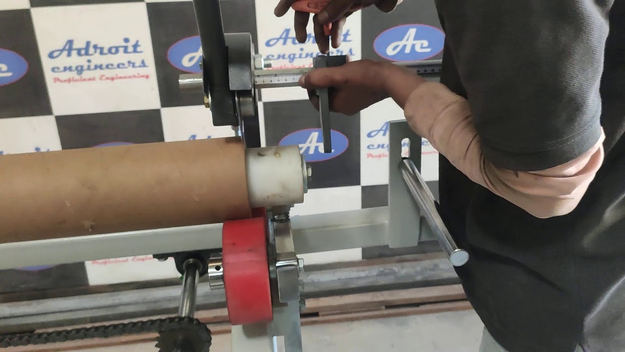 Semi Automatic Paper Core Cutting Machine