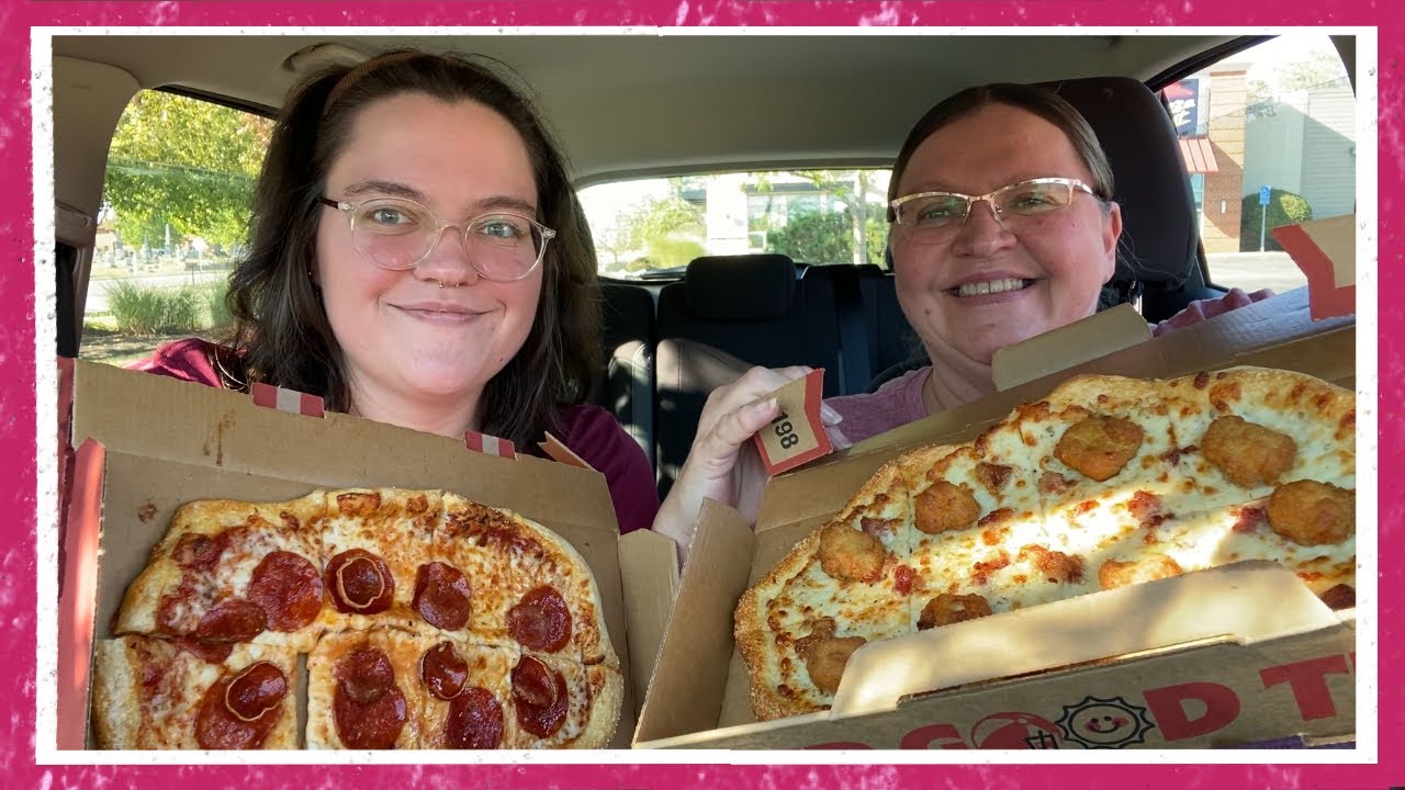 Pizza Hut Flatzz (Pepperoni Duo & Chicken Bacon Ranch) Taste Test / Review!