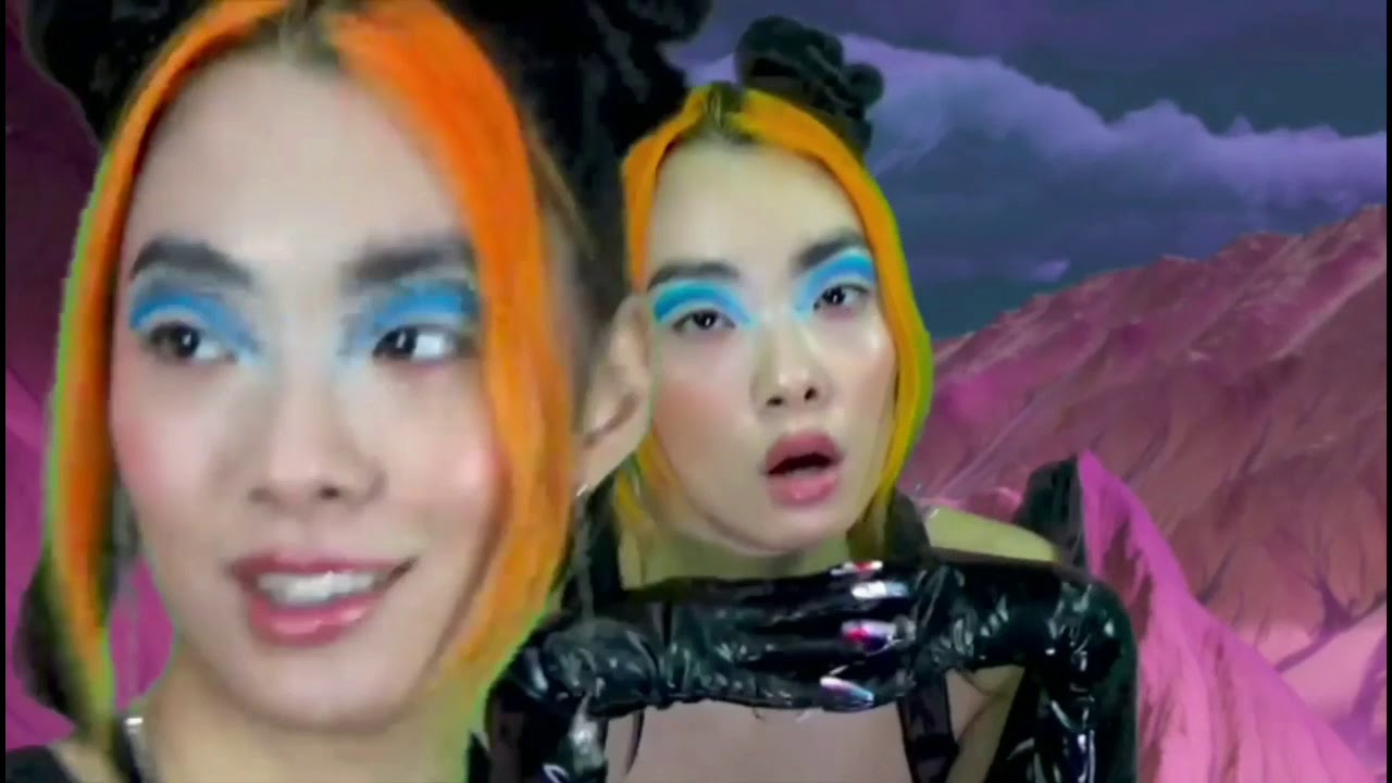 comme des garcons rina sawayama