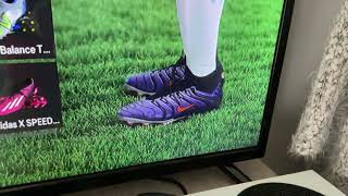 Mdr y’a les crampons tn de Mbappé sur ea fc 24