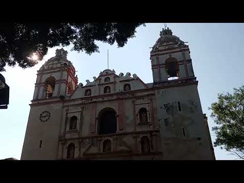 BEAUTIFUL CHURCH.⛪ San Jeronimo Tlacochahuaya . Oaxaca  Towns.⛰️🏡🌄