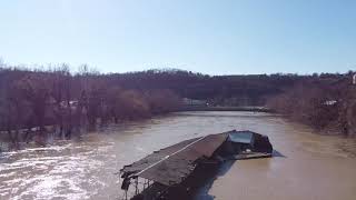 Wayward Marina hits 1893 Singing Bridge, Frankfort, Ky