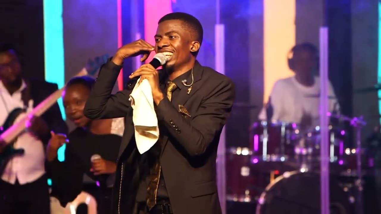 SEBEN MEDLEY || Mungu Wa Maajabu | Tenda | Nibariki Leo | Hallo Mbinguni - By Min Eugene Blessing