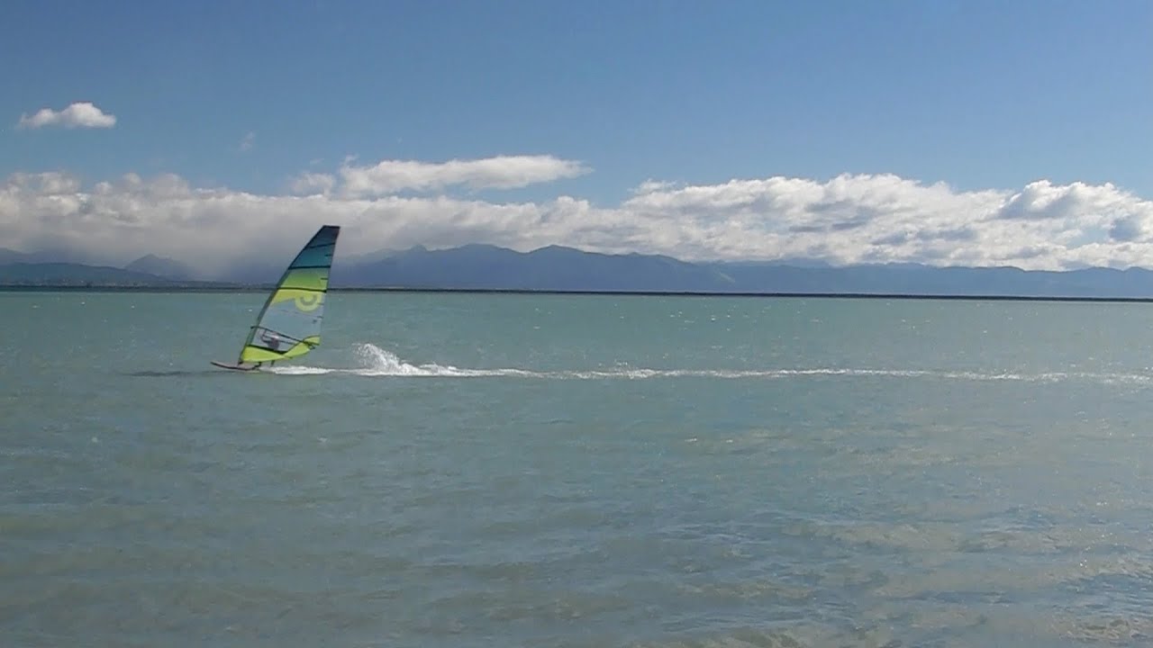 Gybes Neil Pryde V8 9.4 / Fanatic Falcon 136, Atawhai, Nelson, New Zealand, 08/20 April 2018