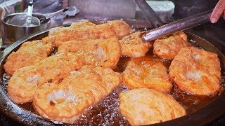Best Traditional Street Food！Scallion Pancake With Egg, Pan Fried Buns/市場早餐！灌蛋蔥油餅製作, 水煎包-Taiwanese