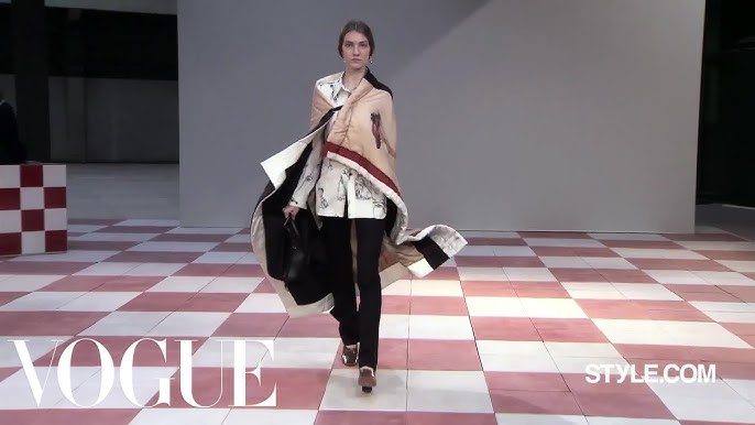 Watch Chanel Fall 2014 Ready-to-Wear, Style.com Fashion Shows