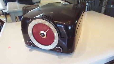 Zenith record player Cobra-matic variable speed playing a 78 RPM record