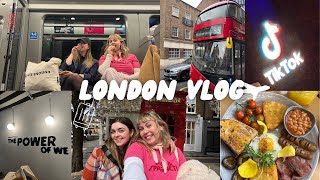Inviteret til London af TikTok !!! Rejse vlog med venindehygge, oplevelser, god mad og meget mere!