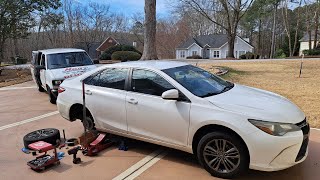 REAR BRAKES GRINDING | 2016 TOYOTA CAMRY 2.5 Se | REAR BRAKE PADS & ROTORS | Howto/Diy