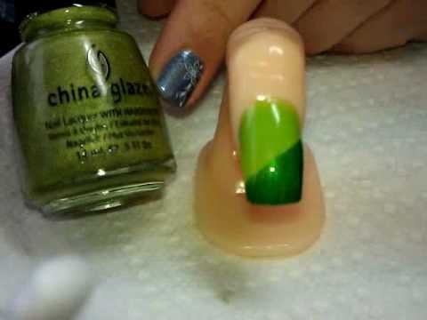 Nail Art - St. Patrick's Day Glittery!