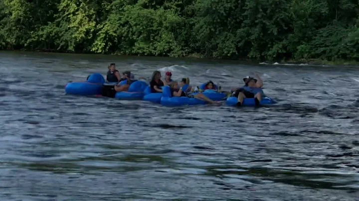 Delaware River Tubing at Twin Rivers Tubing PA NJ NY