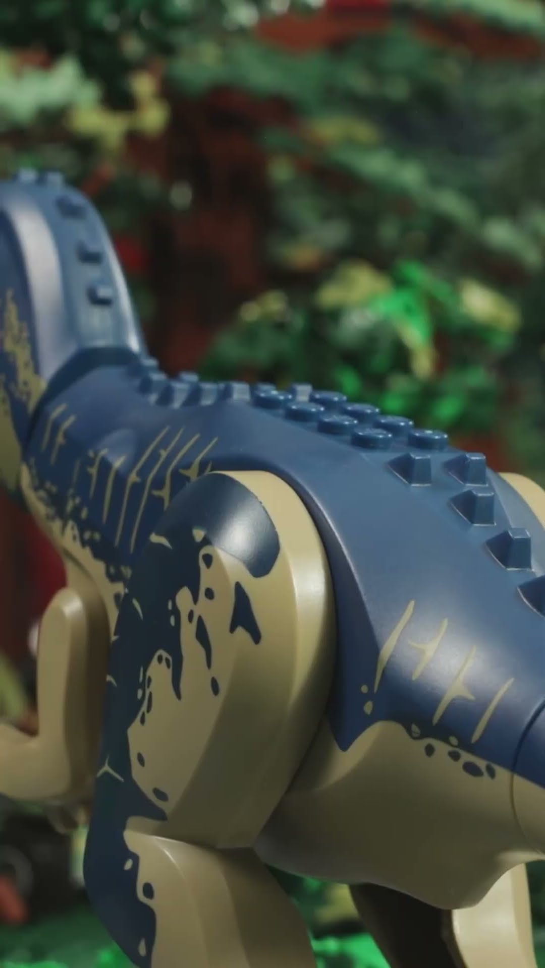 Allosaurus vs. poachers | LEGO Jurassic World #Shorts
