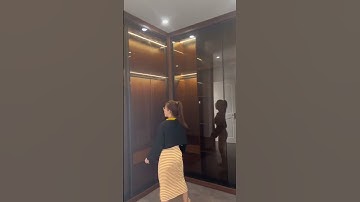 Cửa lùa cánh kính tủ áo nhôm Slim màu trà | Housef #shorts