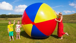 Gaby And Alex Play With Different Inflatable Toys For Kids