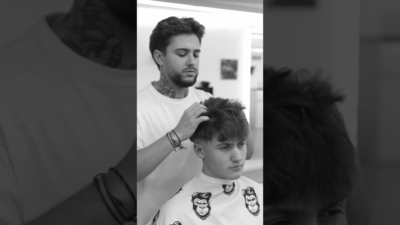 The highly recommended 'HAIR STYLING POWDER' 🦍