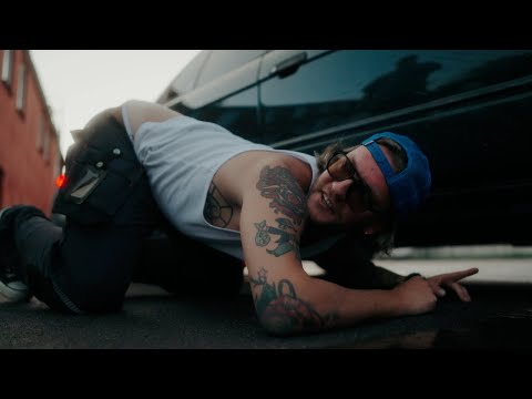 Singapūras Satīns - NELABOJAMS (OFFICIAL VIDEO)
