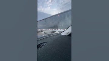 Peterbilt pulling hopper bottom Wauwatosa Wisconsin!  #shorts #trucking #trucker #bigrig #truck