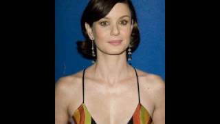 Sarah wayne callies bikini