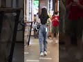 牛仔穿搭分享高清版 街拍 街头 路人 美女 靓女 丝袜 Shorts Tik Tok 