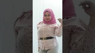 Tantetante jilbab viral tante